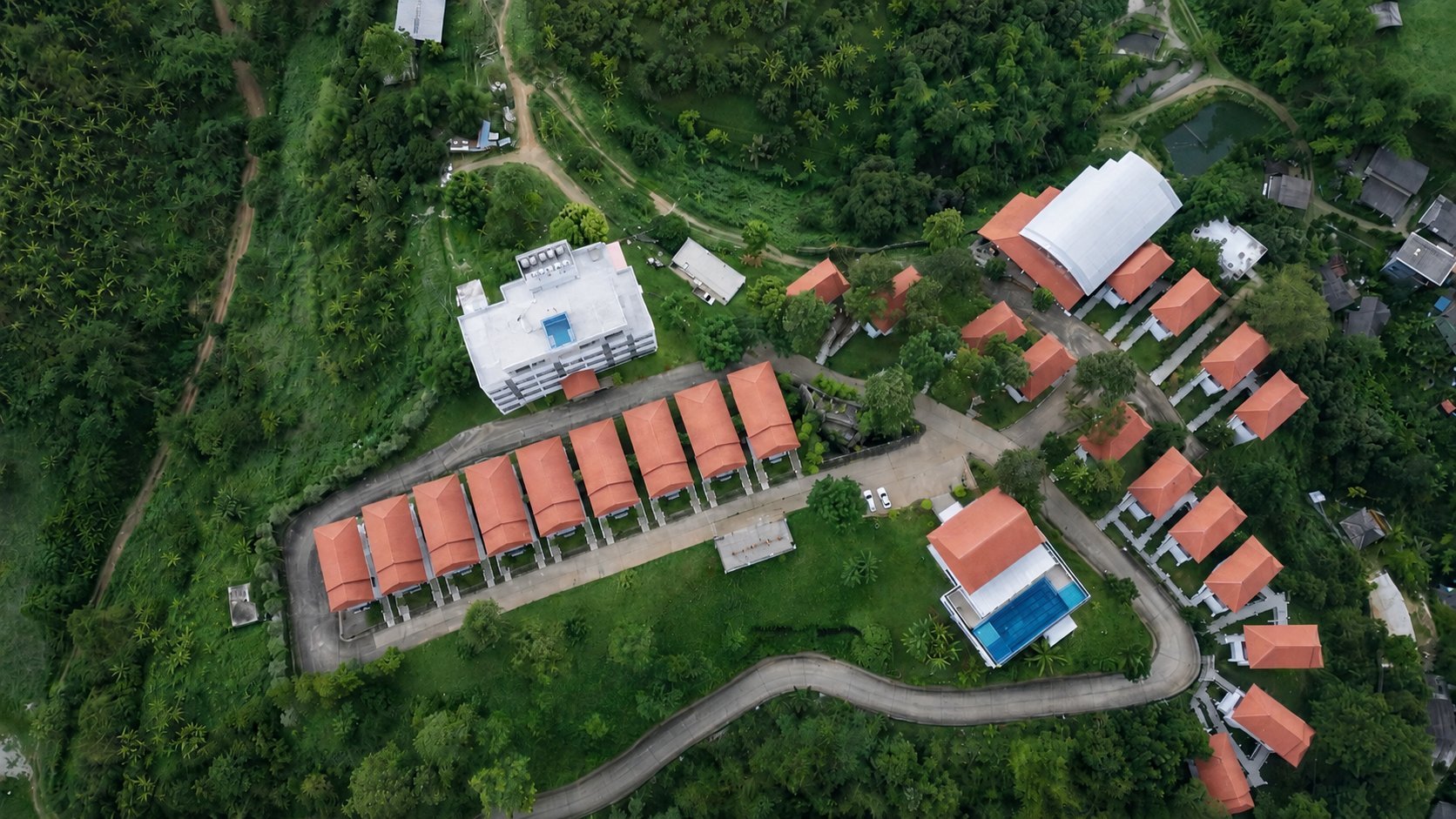 仙境治愈度假村的空拍布局图